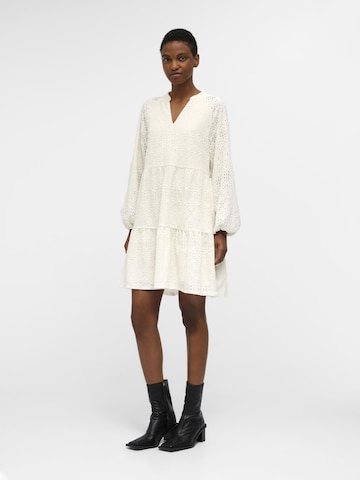 Robe 'Broderie' OBJECT en blanc