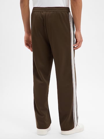 Regular Pantalon 'Viro' Pegador en marron