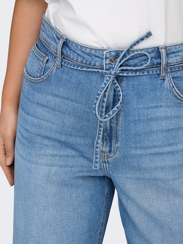 regular Jeans di ONLY Carmakoma in blu