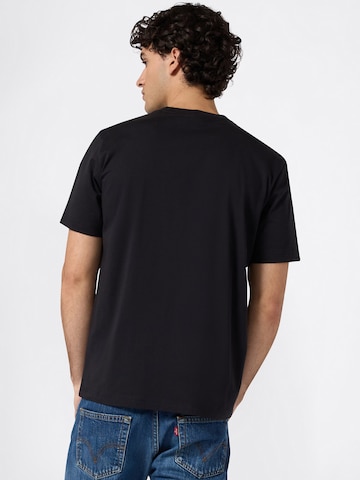 Maglietta di Champion Authentic Athletic Apparel in nero