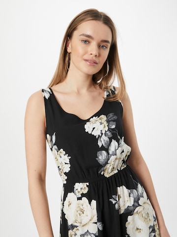 Robe d’été 'SARA' ONLY en noir