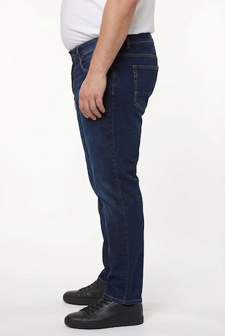 Men Plus Regular Jeans in Blue
