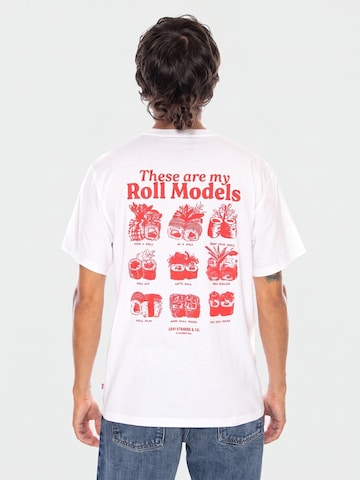 T-Shirt 'SS RELAXED FIT TEE ROLL MODELS WHITE' LEVI'S ® en blanc