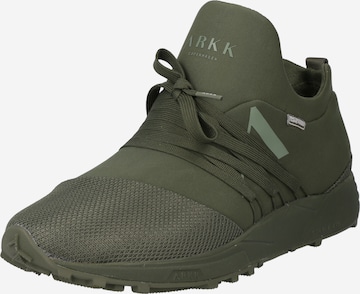 ARKK Copenhagen Sneaker 'Raven' in Grün: predná strana