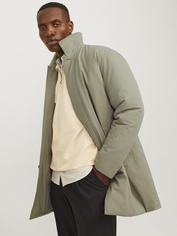 JACK & JONES Tussenjas 'Pea' in Groen