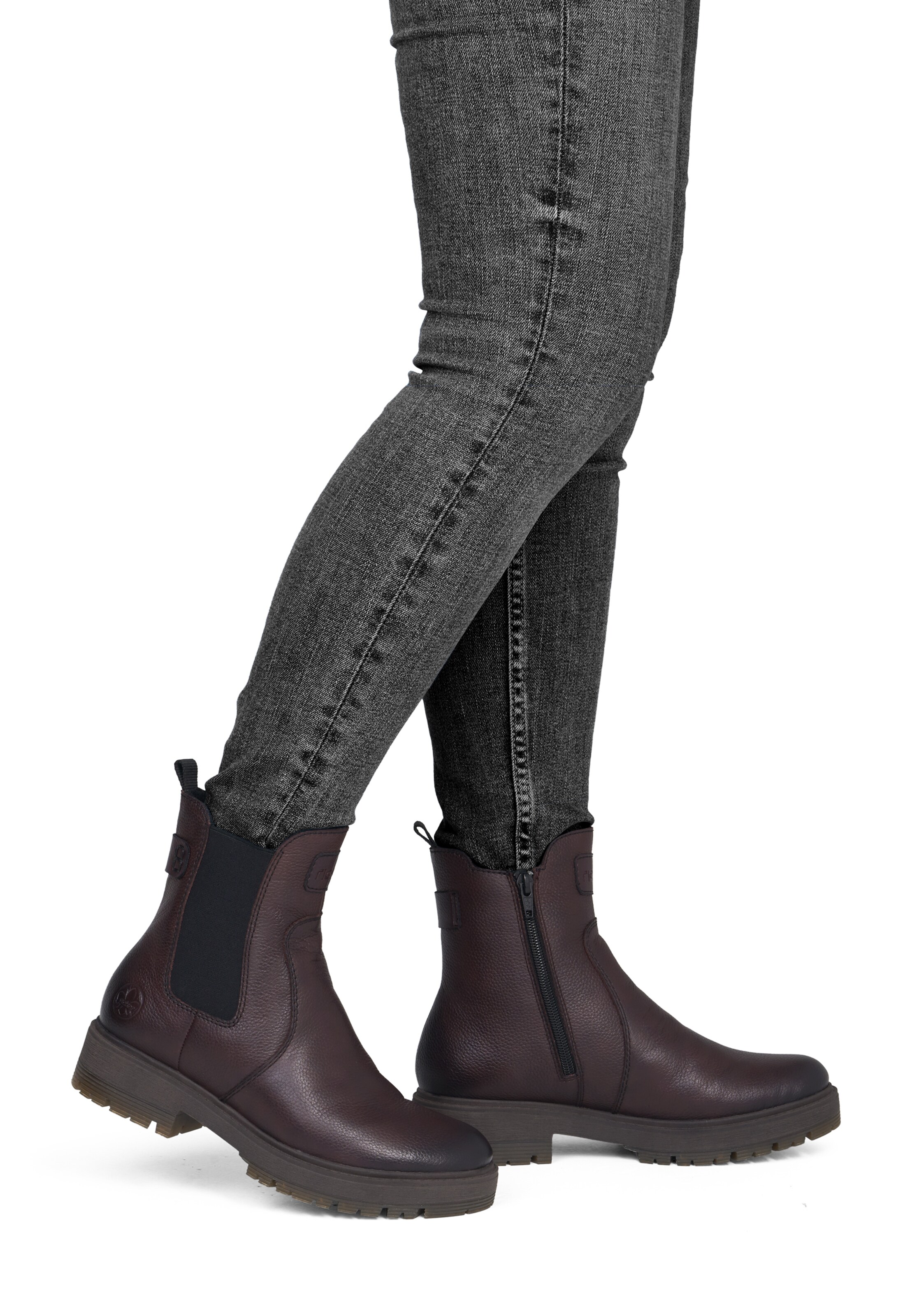 Bottines Rieker en rouge : devant