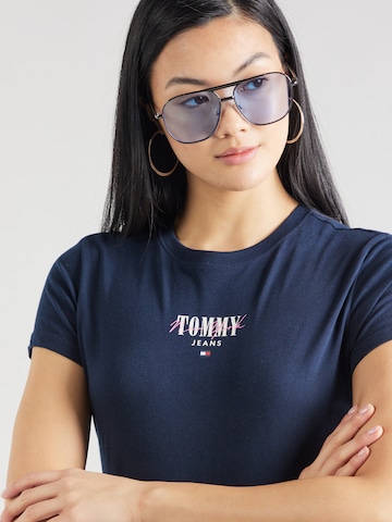 Tommy Jeans Curve Μπλουζάκι 'ESSNTL' σε μπλε