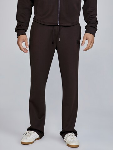 SikSilk Regular Broek in Bruin: voorkant