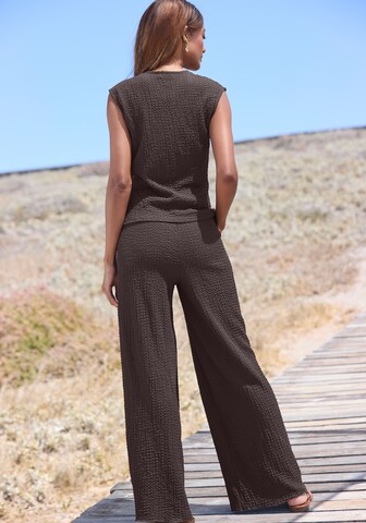 LASCANA Top in Brown