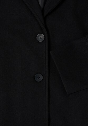 CECIL Between-Seasons Coat in Black