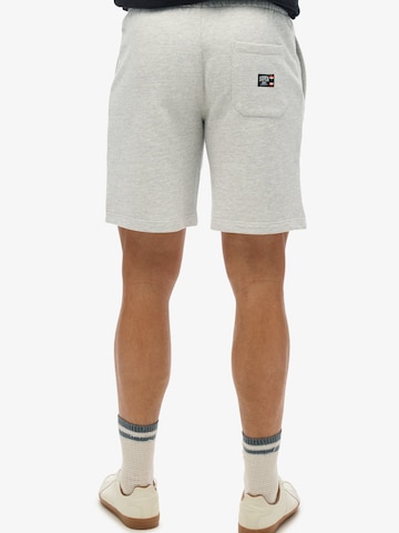 Superdry Regular Broek 'Essential' in Grijs