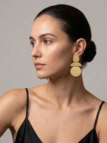 DNSK Copenhagen - Pendientes 'SAGA Waterproof 18K Gold Plated Statement Earring – Brushed Stainless Steel' en oro