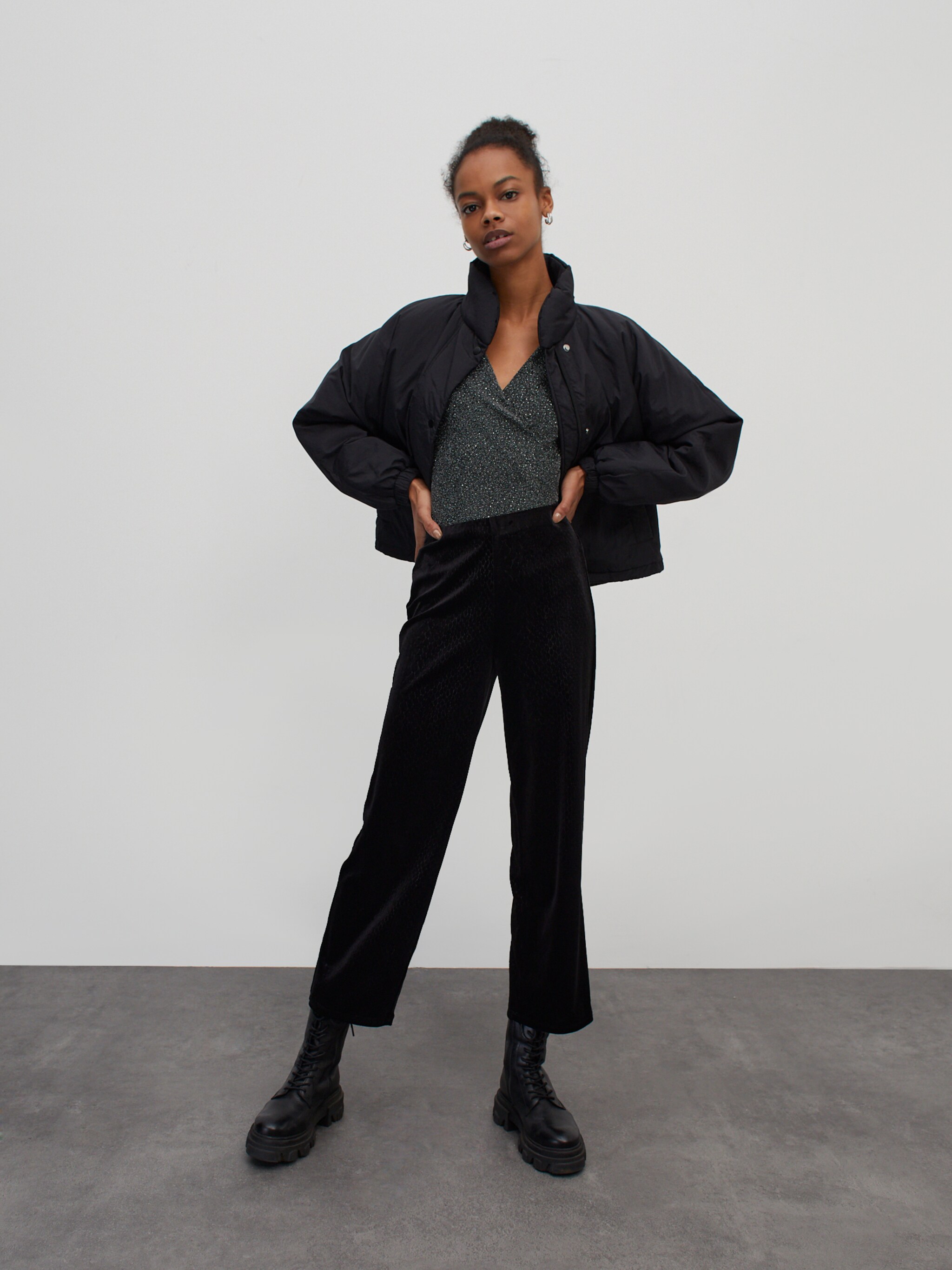 EDITED Produkte Hose 'Carianne' schwarz