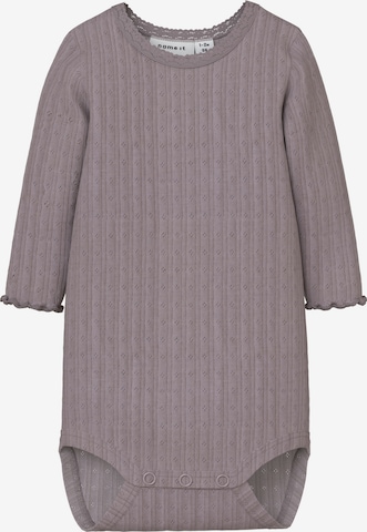 NAME IT - Pijama entero/body 'NBFWossa' en lila: frente