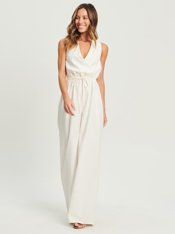 Tussah Jumpsuit 'CHARLI' i hvid: forside