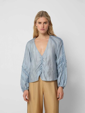 Scalpers Blouse in Blue: front