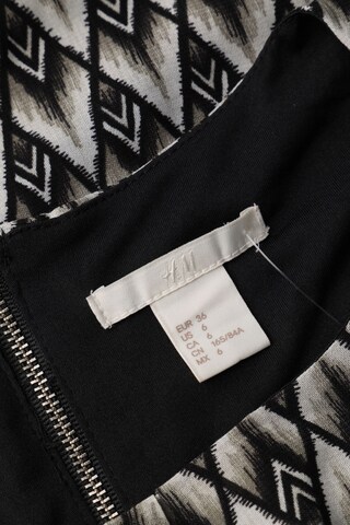 H&M Kleid S in Grau