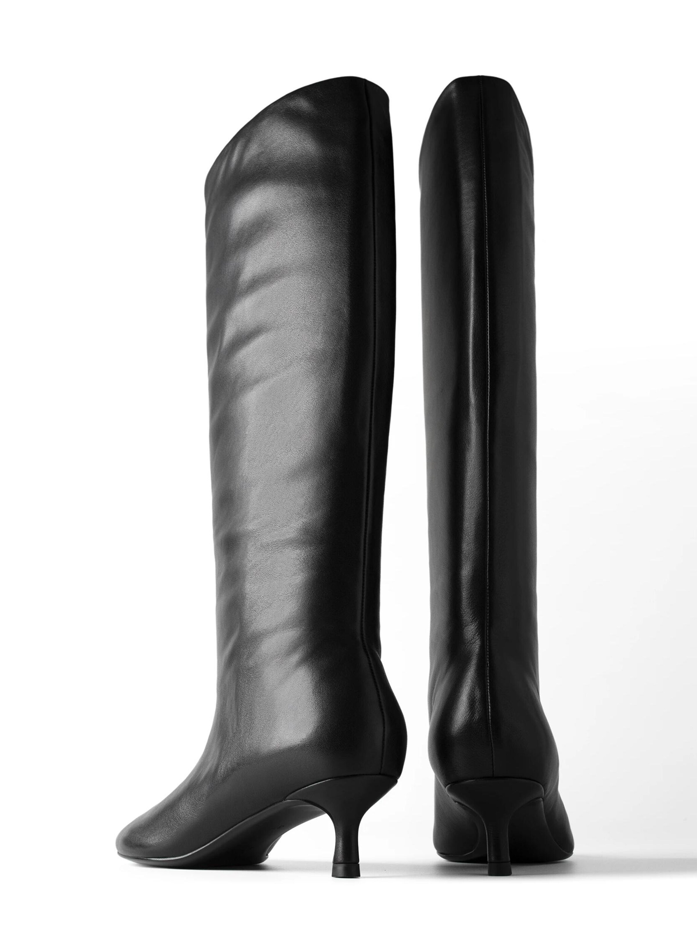 Botine 'DANCING WITH SHADOWS' de la L37 HANDMADE SHOES pe negru