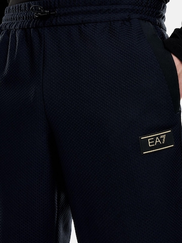 EA7 Emporio Armani Regular Outdoorbroek in Blauw