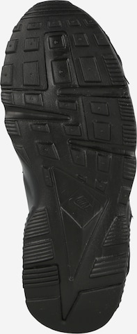 Nike Sportswear Сникърси 'Huarache Run' в черно