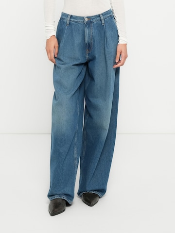 Samsøe Samsøe Свободный крой Джинсы с плиссировкой 'Saharper' в Синий: спереди