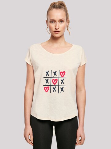 F4NT4STIC T-Shirt 'Valentinstag Herz Tic Tac Toe' in Beige: Vorderseite