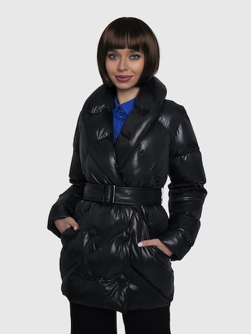 Anushka Winterjas in Zwart: voorkant