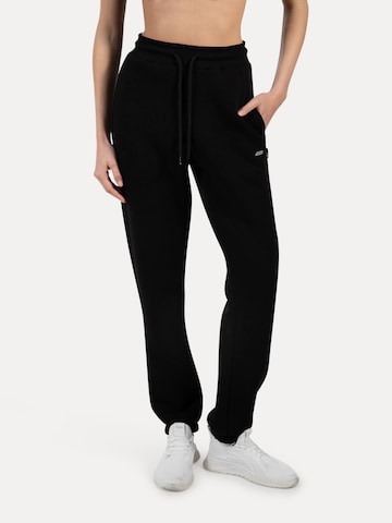Effilé Pantalon Smilodox en noir : devant