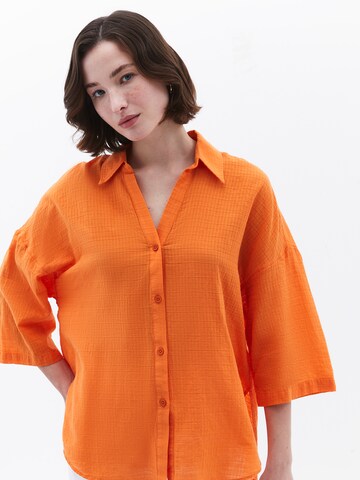 Camicia da donna di OXXO in arancione