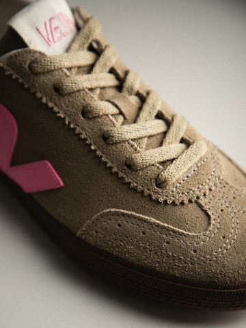 Veja Sneaker 'Volley' in Beige