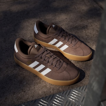 ruda ADIDAS SPORTSWEAR Sportbačiai be auliuko 'VL Court 3.0'