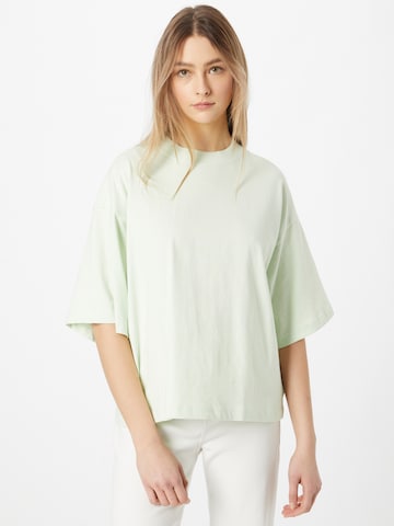 Urban Classics - Camiseta en verde: frente