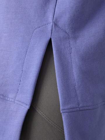 Tommy Life Sweatshirt in Purple