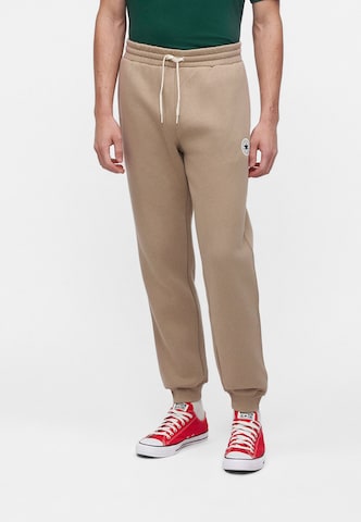 Tapered Pantaloni di CONVERSE in marrone: frontale