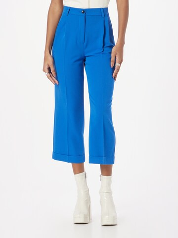 Sisley Regular Pleat-front trousers in Blue: front