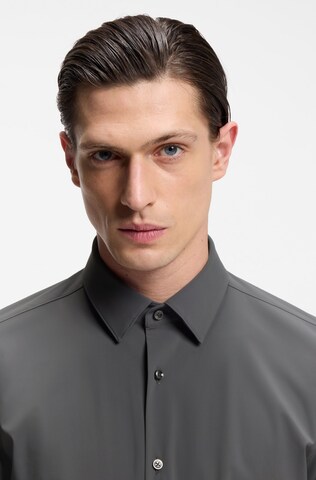 BOSS Slim Fit Businesshemd in Grau