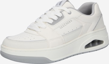 Sneaker bassa 'UNO COURT' di SKECHERS in bianco: frontale