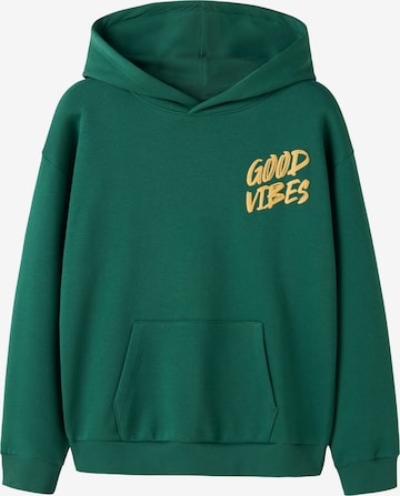 NAME IT Sweatshirt 'NKMNALDO' in Green: front