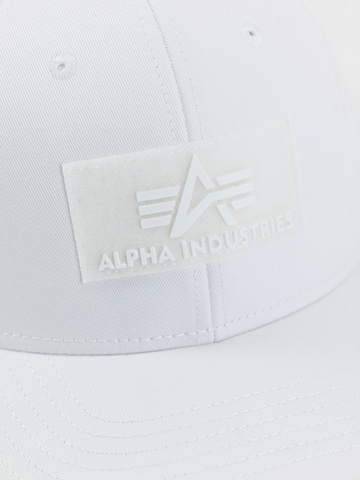 ALPHA INDUSTRIES Cap in Weiß