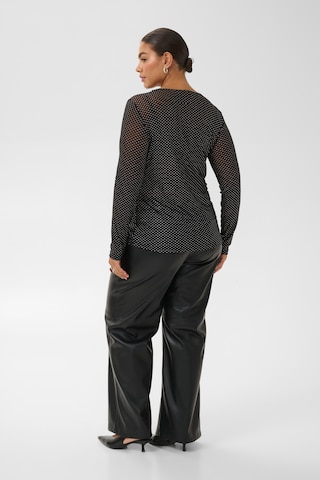 KAFFE CURVE Shirt 'Mira' in Zwart