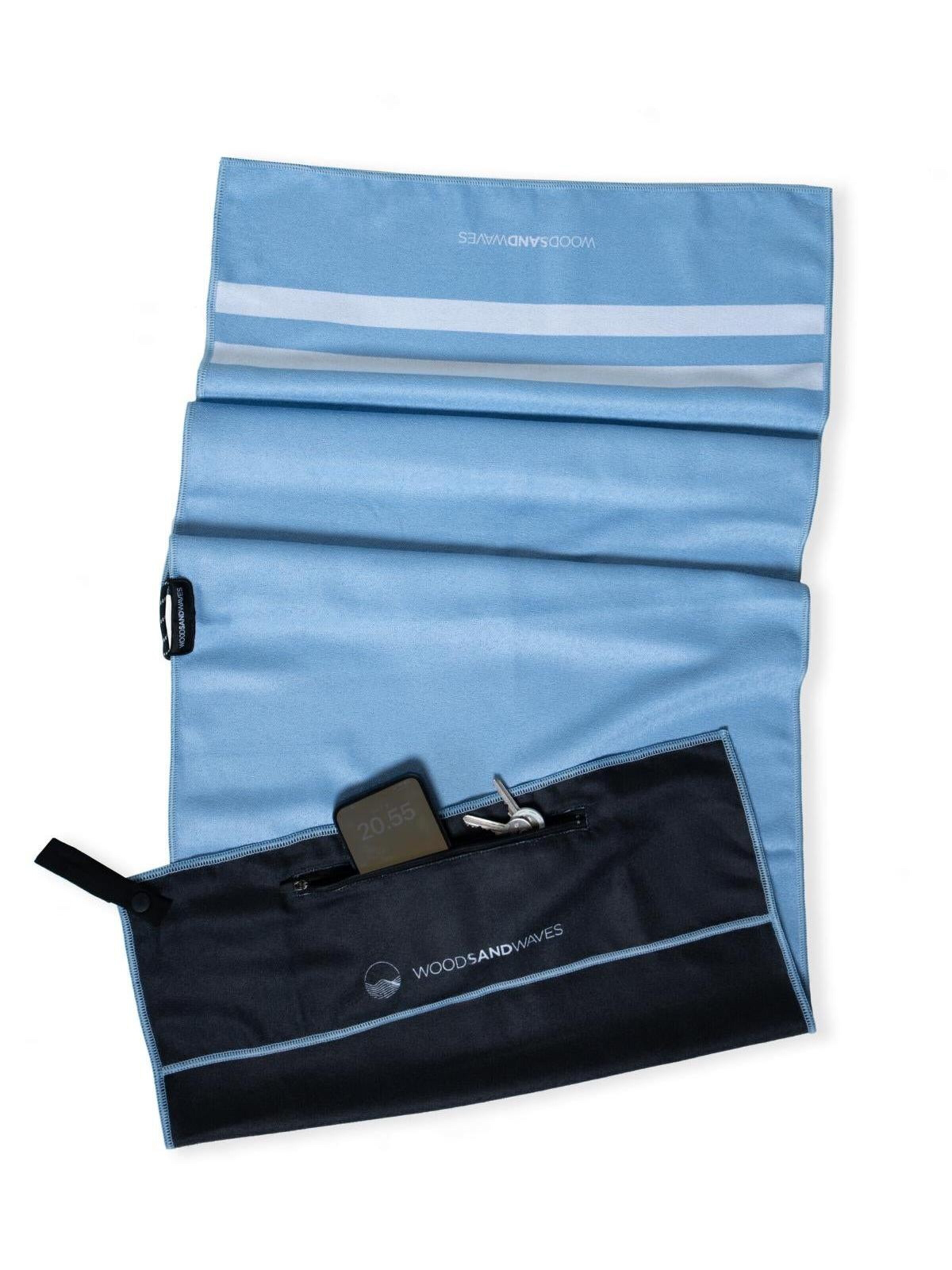 Serviettes 'Sporthandtuch mit Magnet & Zipper-Tasche' woodsandwaves en bleu
