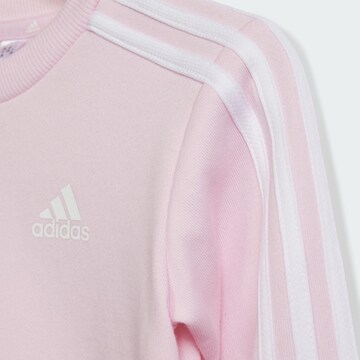 ADIDAS SPORTSWEAR Trainingsanzug 'Essentials' in Grau