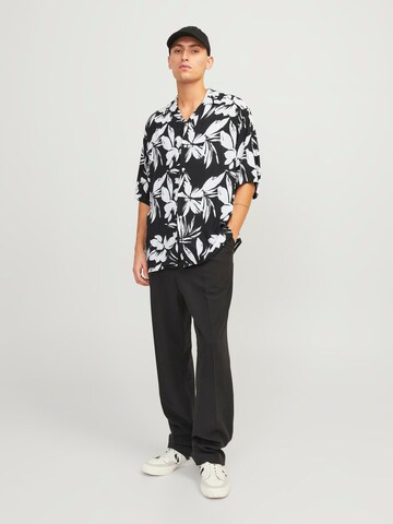 JACK & JONES Comfort fit Button Up Shirt 'JJEJeff' in Black