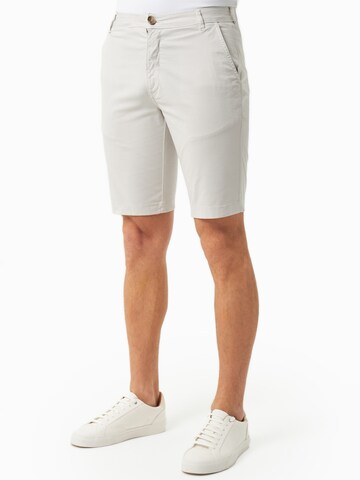 Organication Slimfit Shorts in Weiß