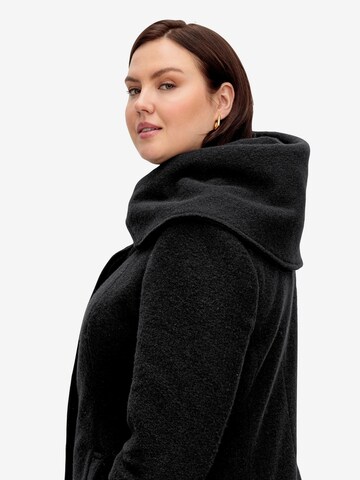 SHEEGO Between-Seasons Coat in Black