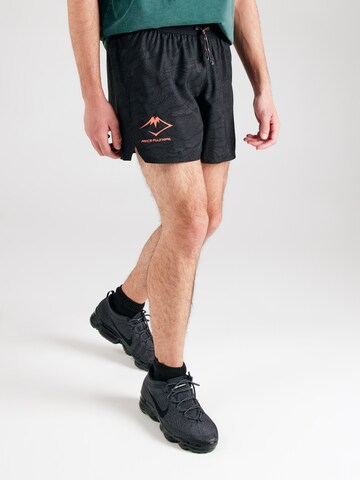 ASICS Regular Sporthose 'FUJITRAIL' in Schwarz: Vorderseite