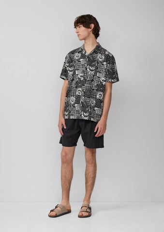 QS Regular Fit Hemd in Schwarz