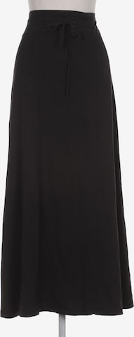 Maas Skirt in M in Black: front