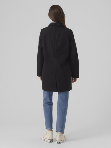 VERO MODA Between-Seasons Coat 'Vince Aura' in Black