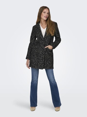 Manteau mi-saison 'NEW ALLY' ONLY en noir